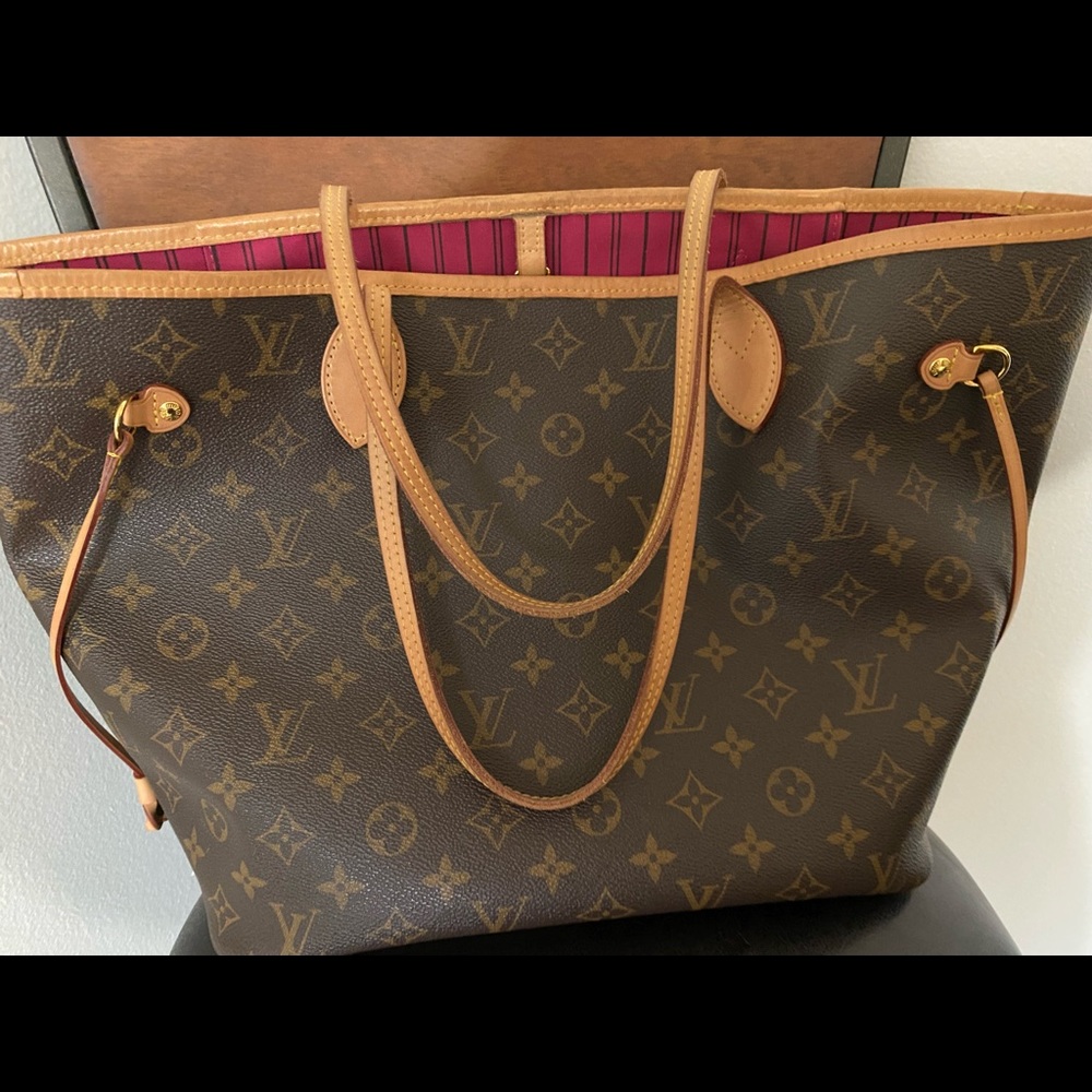 Authentic Louis Vuitton Neverfull MM